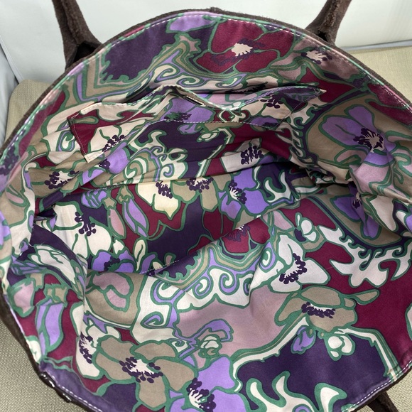 GAP BROWN SUEDE LEATHER TOTE W/FAUX PATENT TRIM - Picture 5 of 8